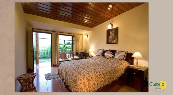 Camelot Resort